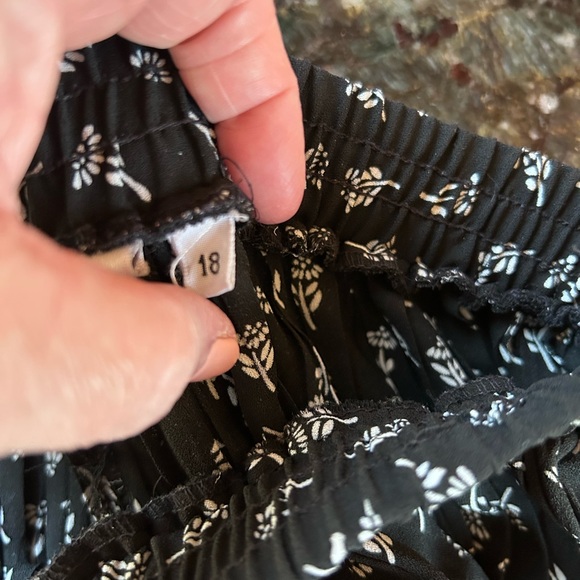 Vintage Talbots Accordian Pleated floral Maxi Skirt. elastic waist. EUC. 18. - Picture 7 of 11